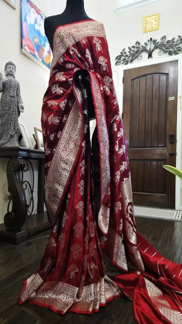 Banaras Saree with Traditional Weaving