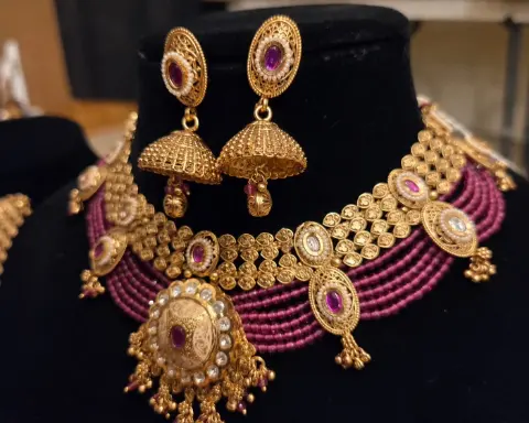 Rajwadi Golden Brass Jewelry Set