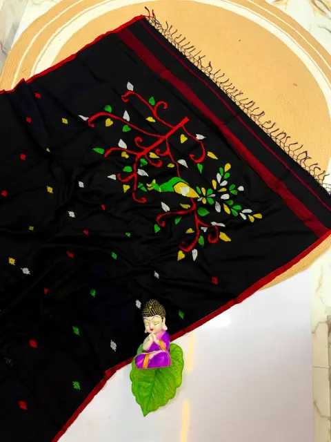 Jamdani Saree