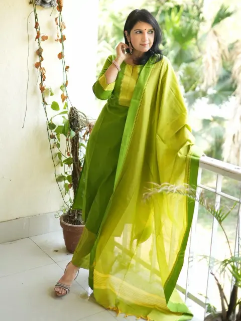 Mangalgiri Cotton Three-Piece Set